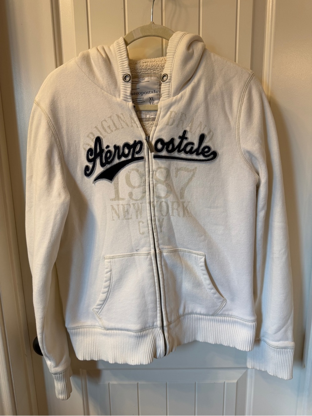 Y2K Vintage Aeropostale White Full Zip up hoodie jacket